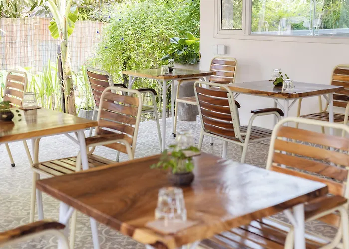 Moringa Tree Maison 5*