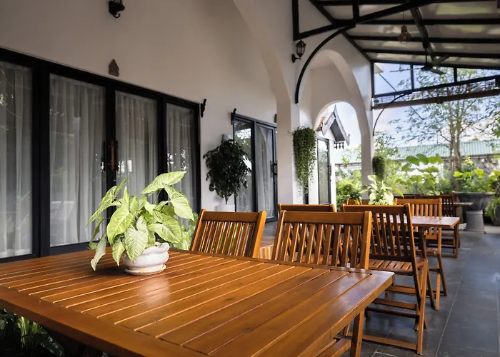 Moringa Tree Maison 5*